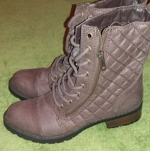 NWOT Mossimo Light Brown Combat Boots